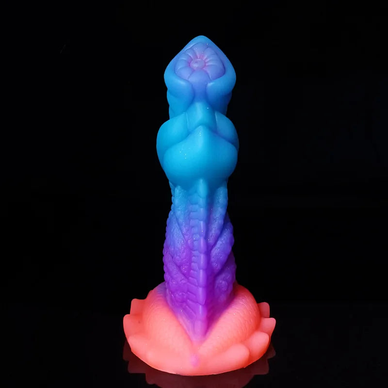 Lindwurm's Spine | Luminous Dildo